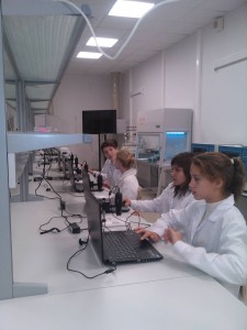 v-laboratorii-biologichekih-nanotehnologij